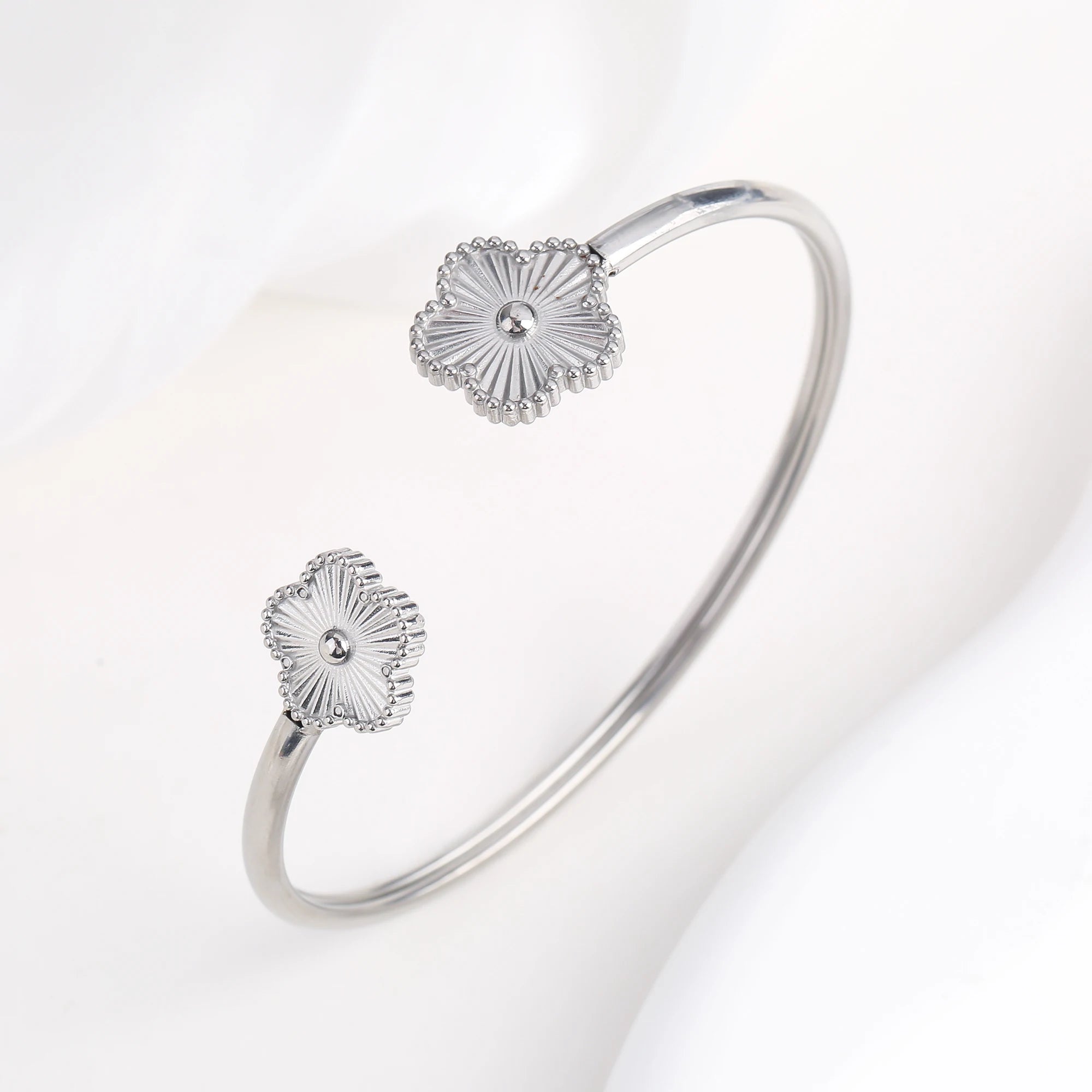 Elegant Gold Cuff