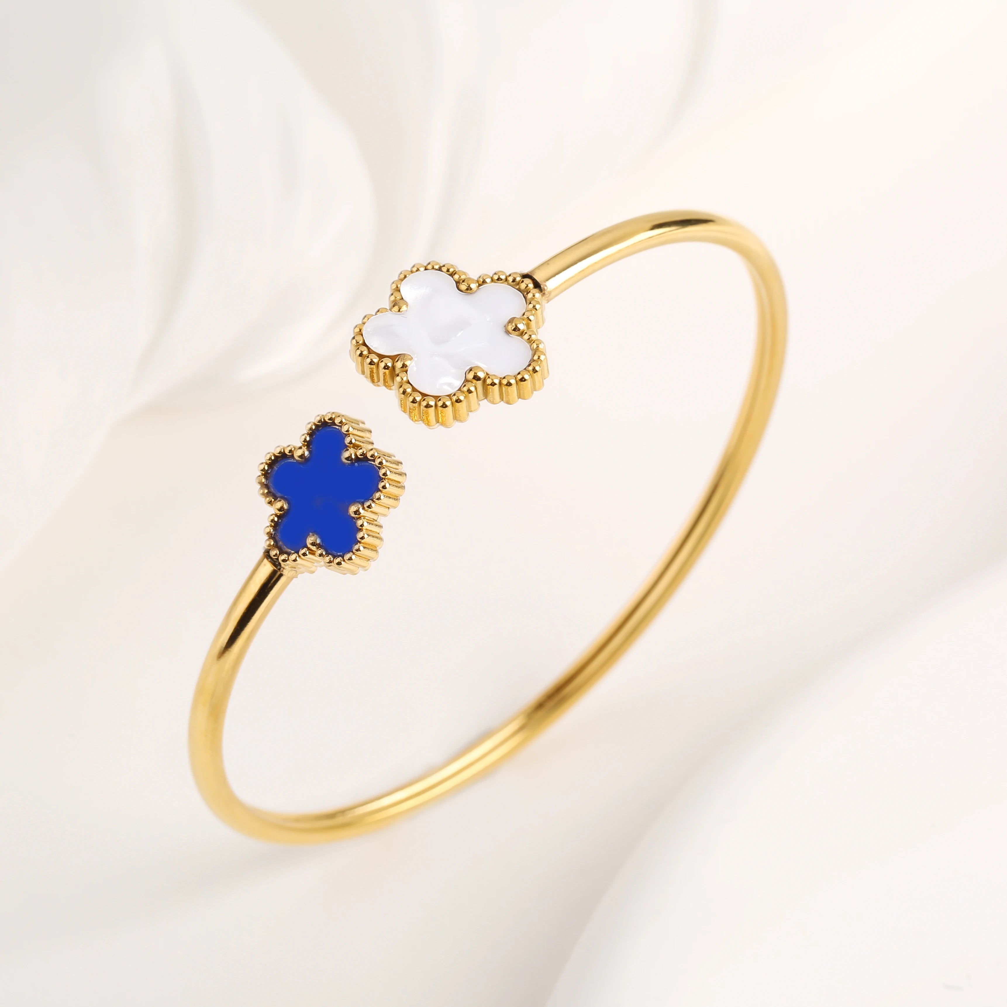 Elegant Gold Cuff